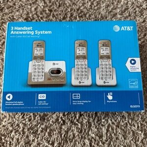 AT&T 3 Handset Answering System Cordless Phone w/Answering Machine EL52313 *NEW*